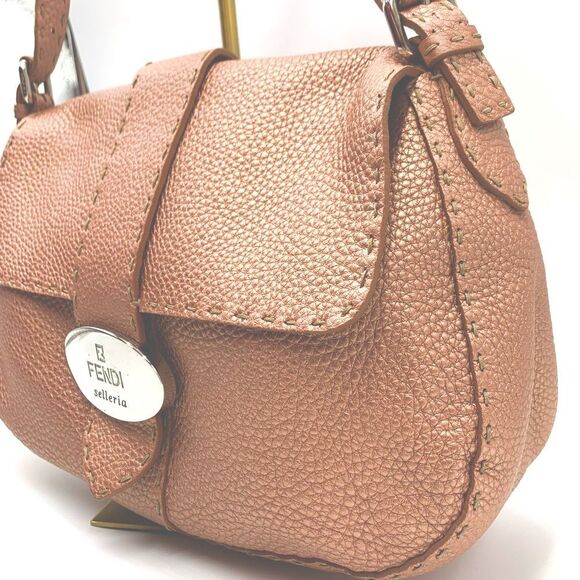 Auth Fendi Selleria Metallic Rose Grained Leather Mamma Baguette Shoulder Bag - Picture 5 of 17